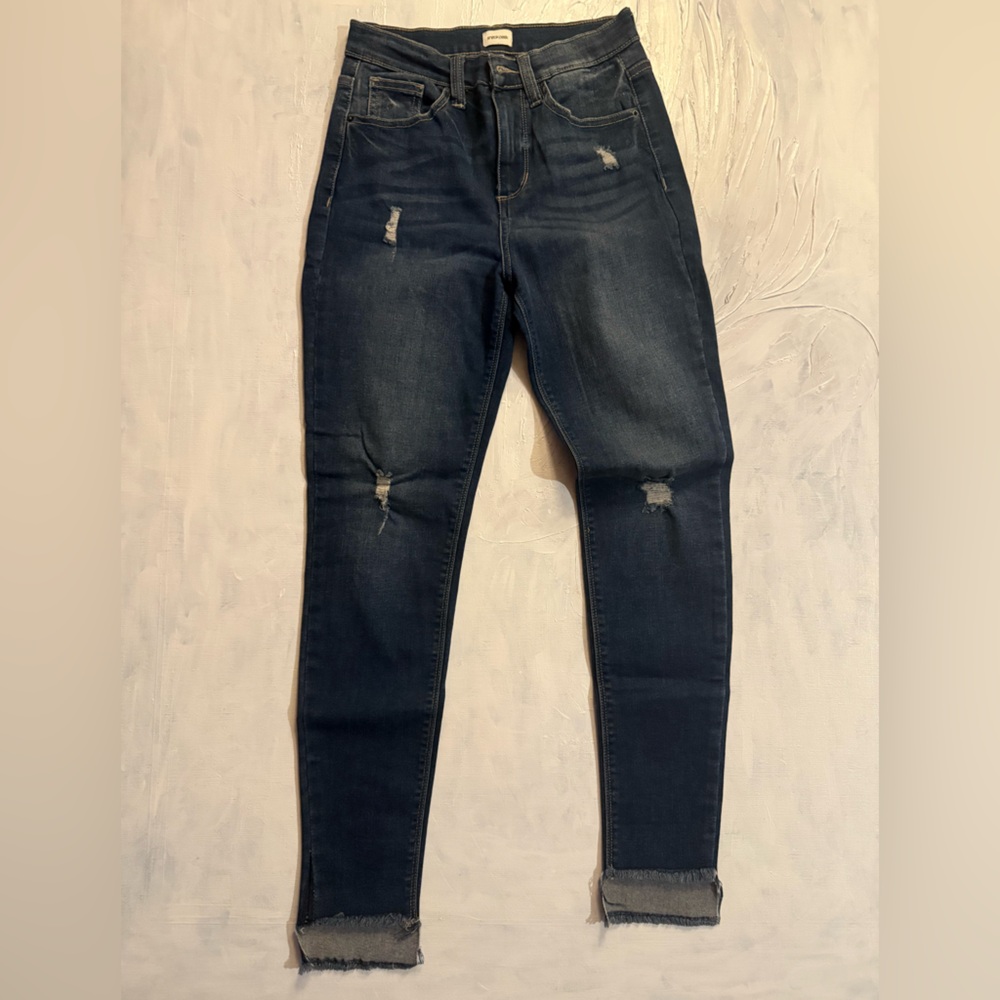Women Distressed Blue Jeans